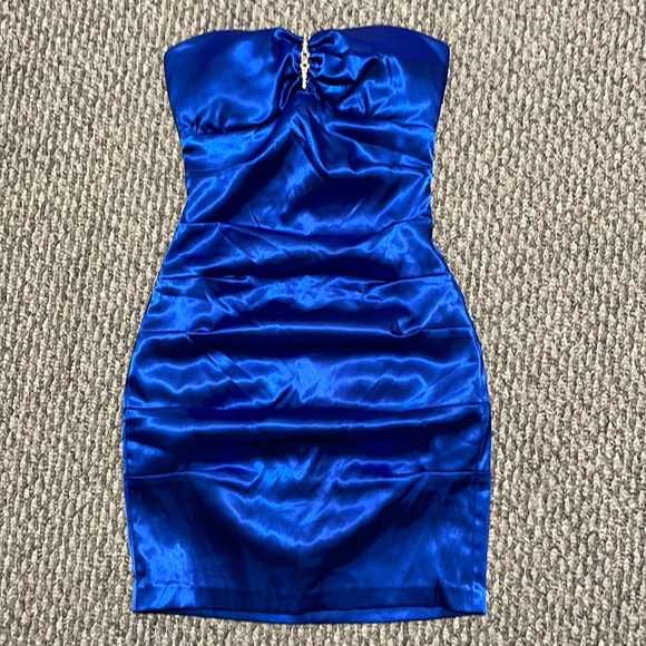 B Darlin Dresses & Skirts - Y2K dress homecoming